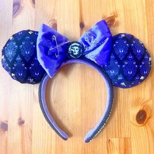 Disney Parks The Haunted Mansion Minnie Mouse by Her Universe Ear Headband